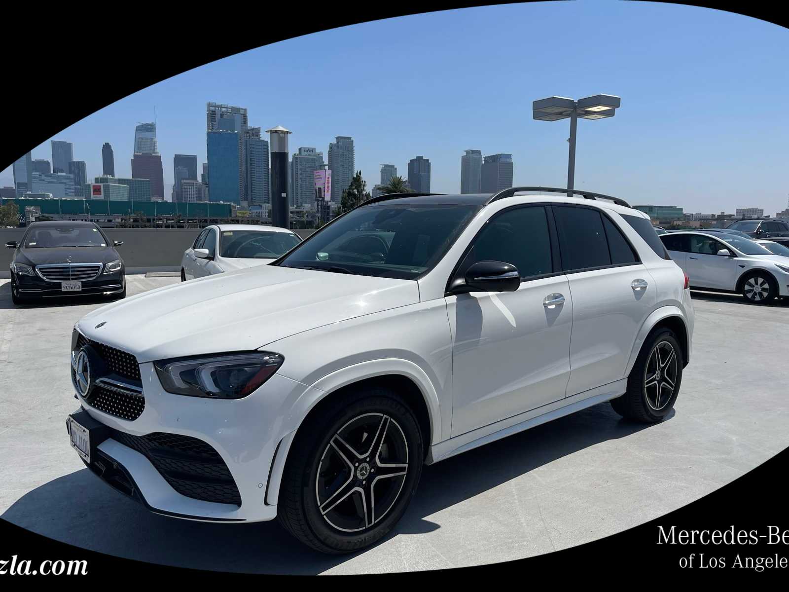 Thumbnail: 2022 Mercedes-Benz GLE - 1