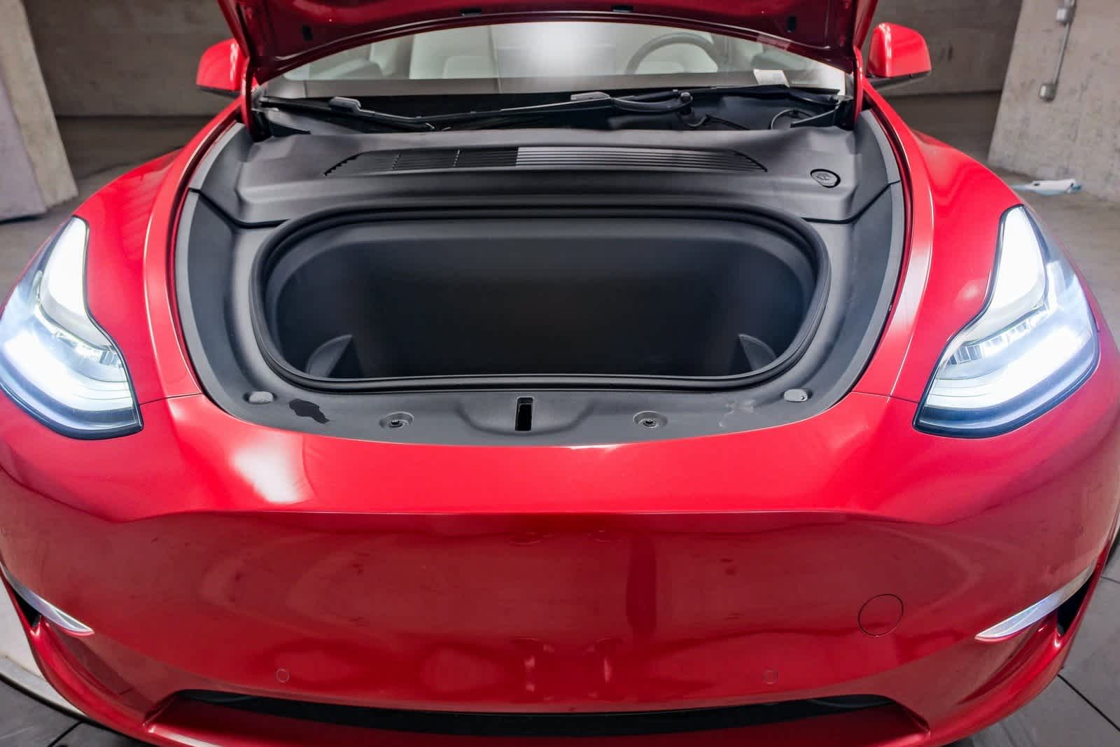 Thumbnail: 2021 Tesla Model Y - 26