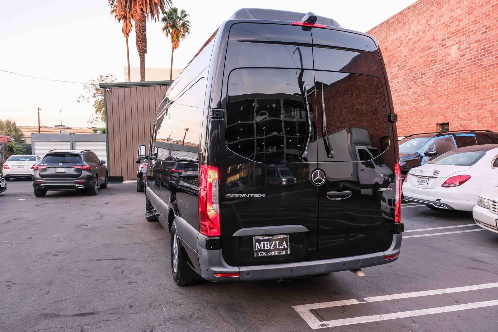 Thumbnail: 2023 Mercedes-Benz Sprinter - 5