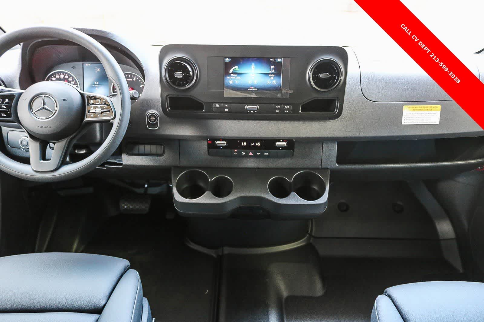 Thumbnail: 2024 Mercedes-Benz Sprinter - 13