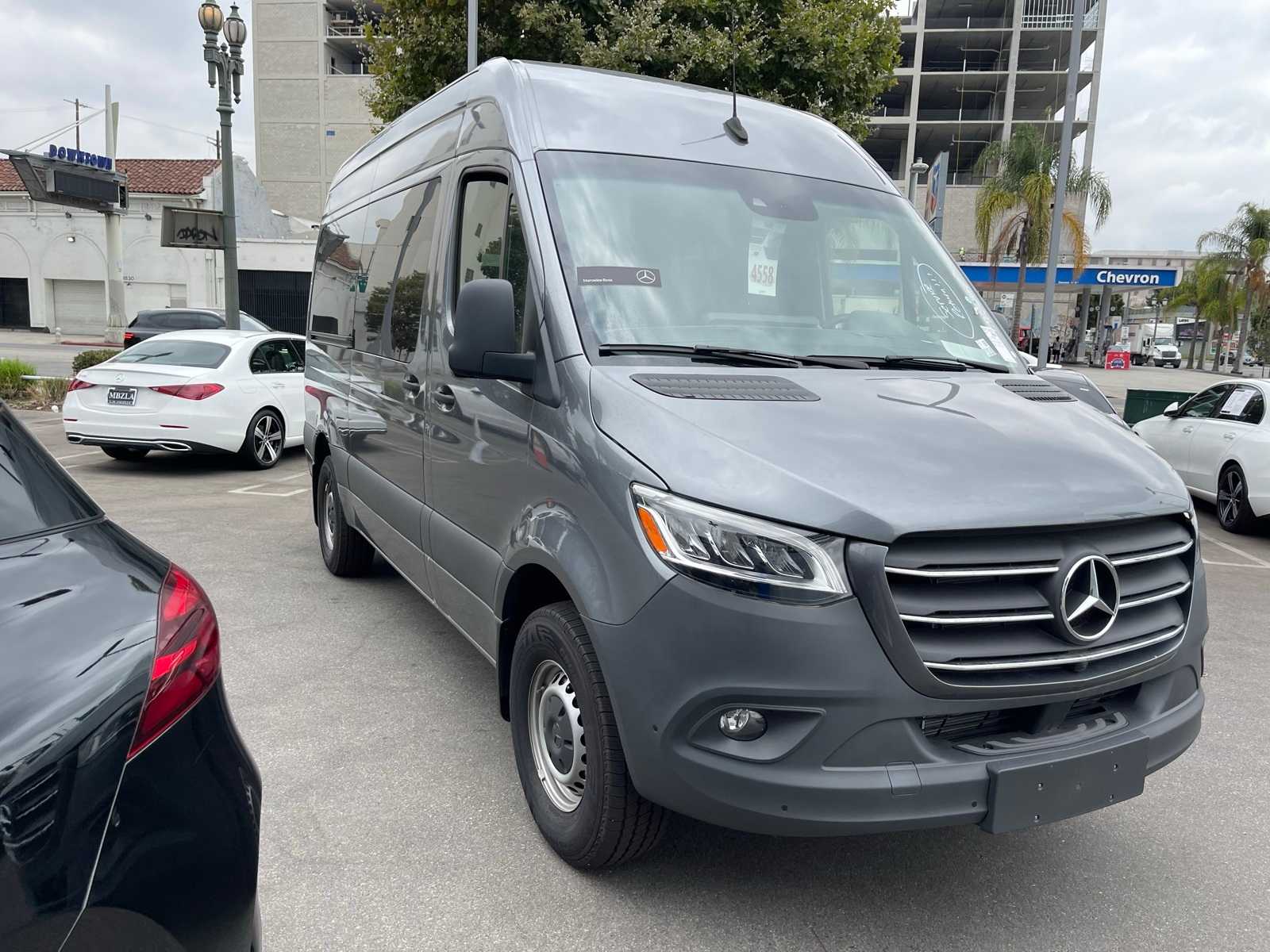 Thumbnail: 2024 Mercedes-Benz Sprinter - 4