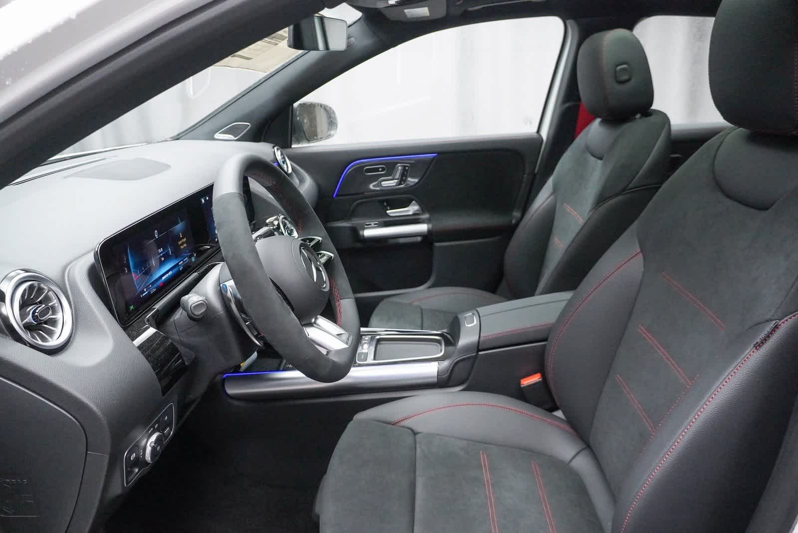 Thumbnail: 2025 Mercedes-Benz GLA - 18