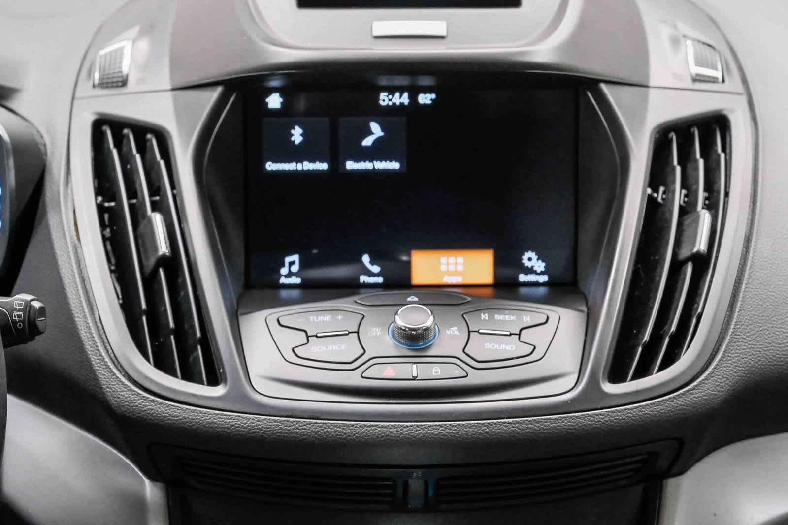 Thumbnail: 2016 Ford C-Max - 14