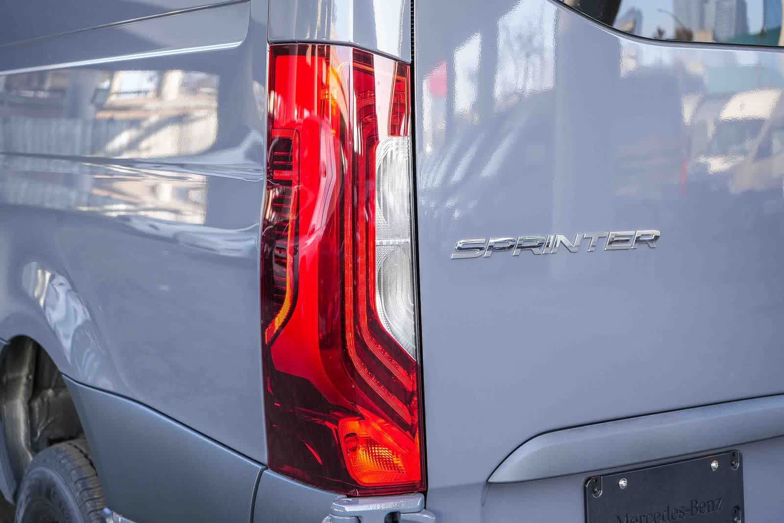 Thumbnail: 2026 Mercedes-Benz Sprinter - 9