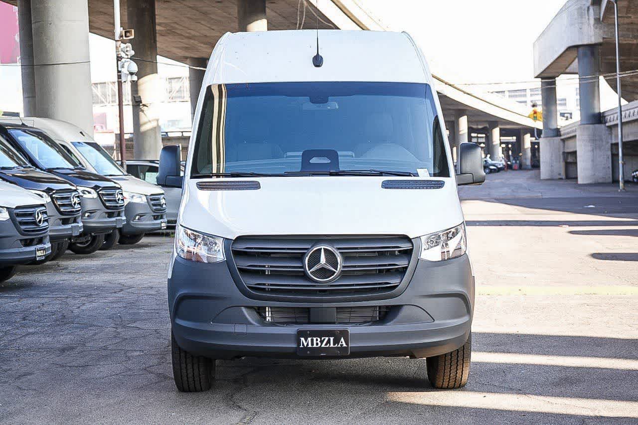 Thumbnail: 2026 Mercedes-Benz Sprinter - 2