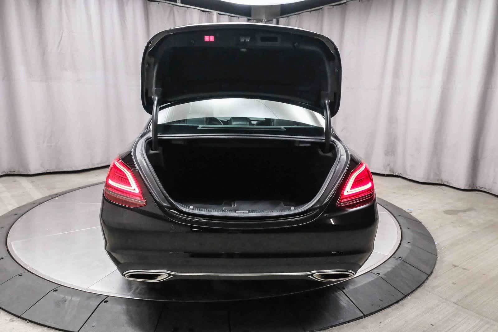 Thumbnail: 2021 Mercedes-Benz C-Class - 27