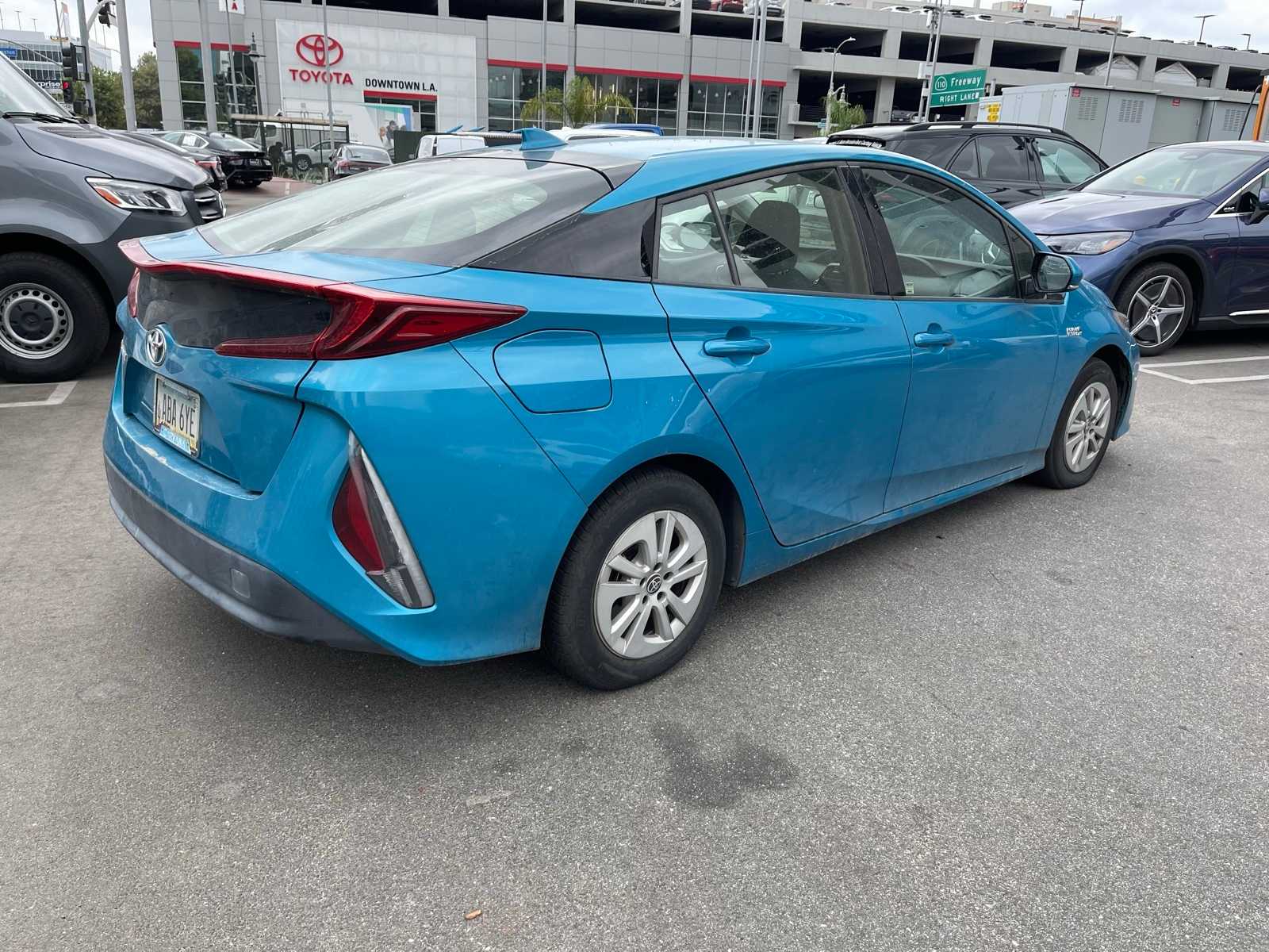Thumbnail: 2018 Toyota Prius Prime - 3