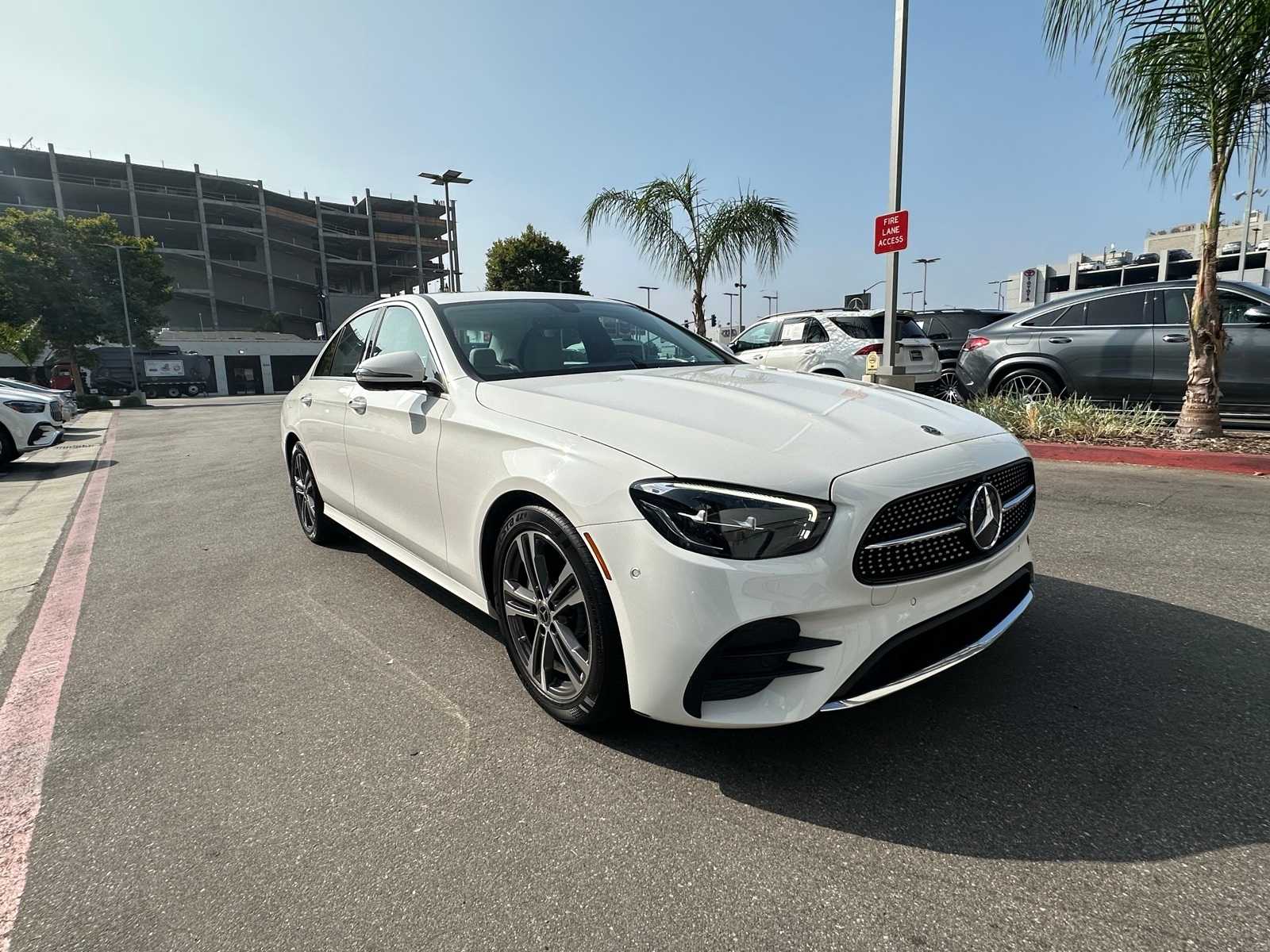 Thumbnail: 2021 Mercedes-Benz E-Class - 5