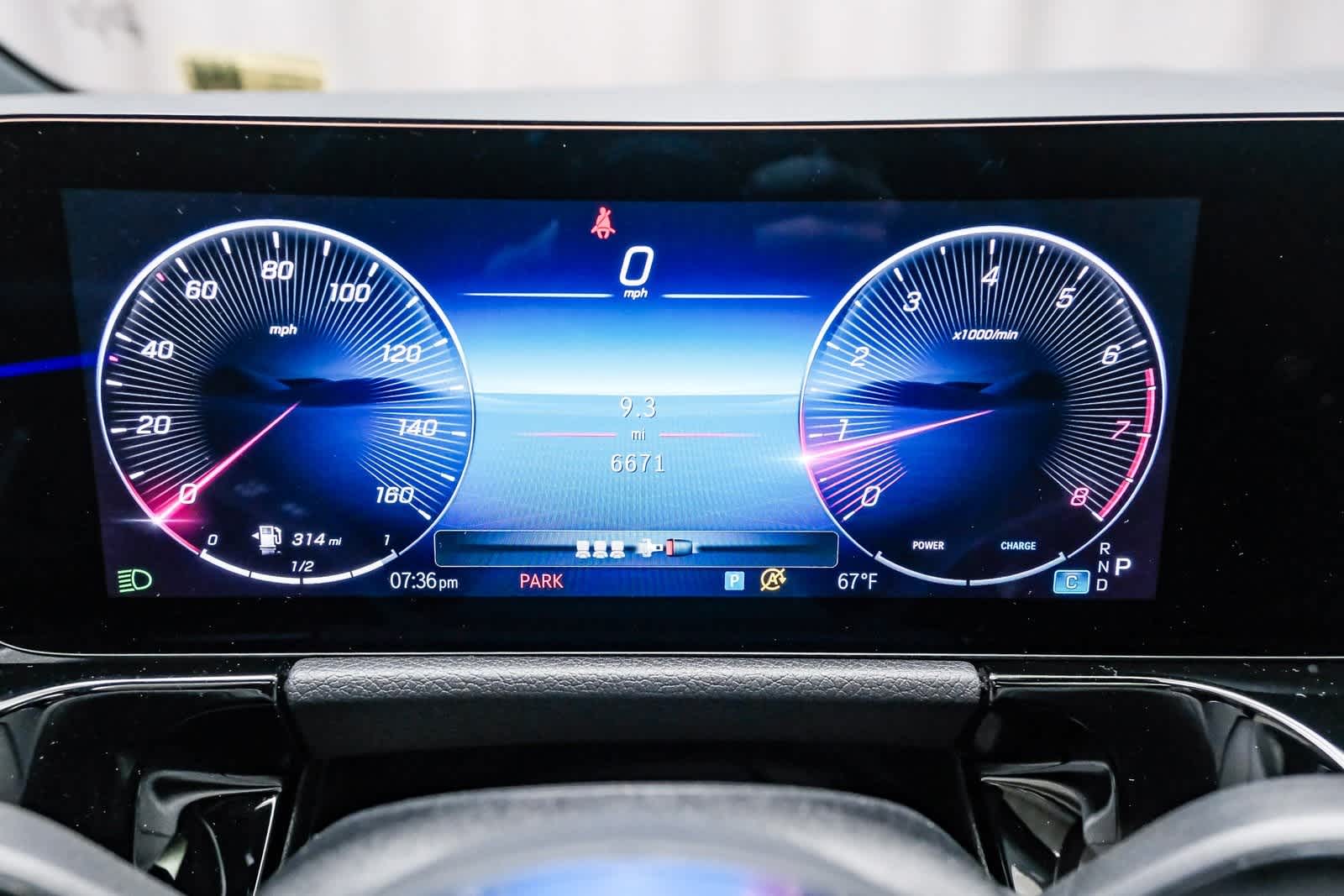 Thumbnail: 2025 Mercedes-Benz GLA - 25