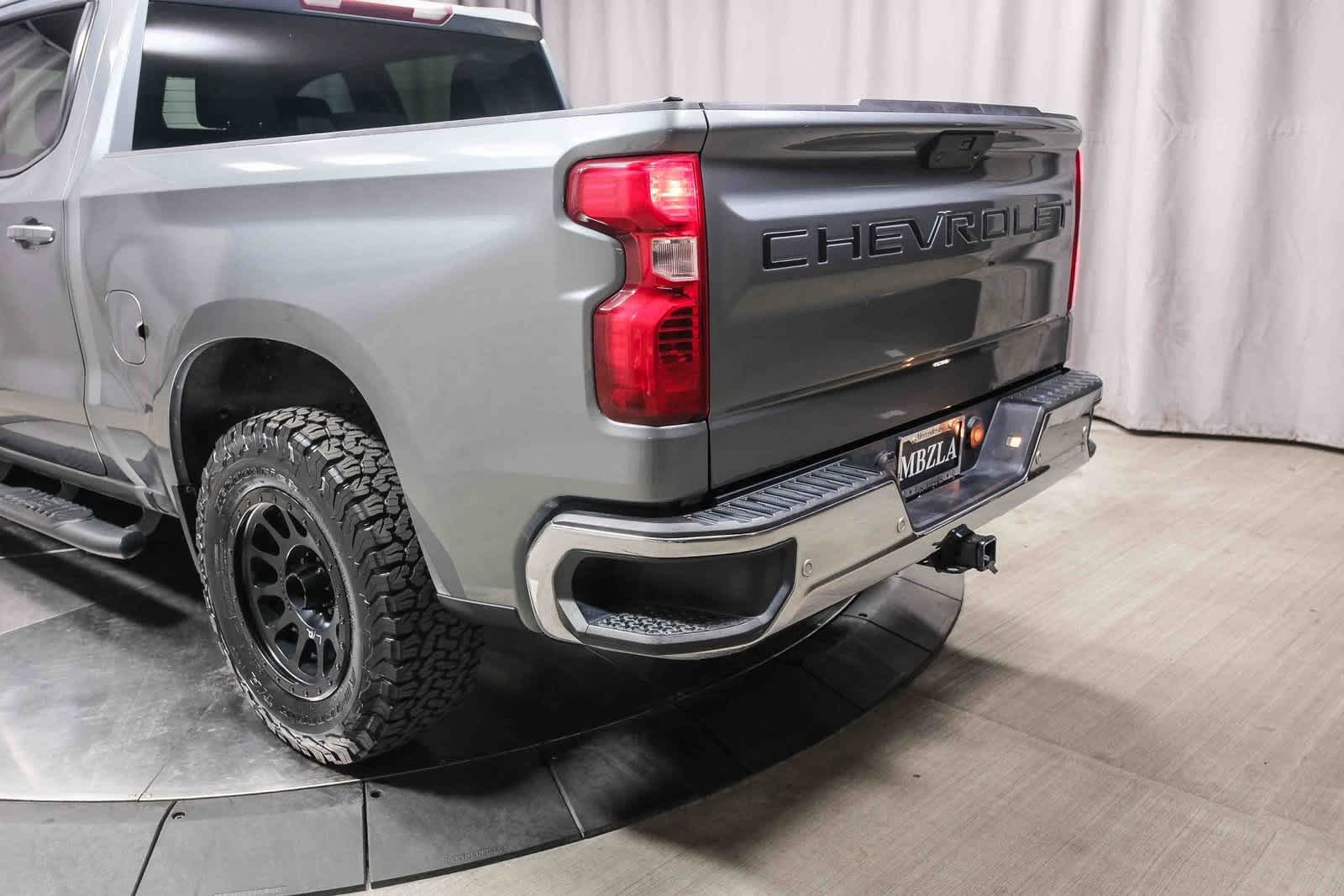 Thumbnail: 2020 Chevrolet Silverado 1500 - 10