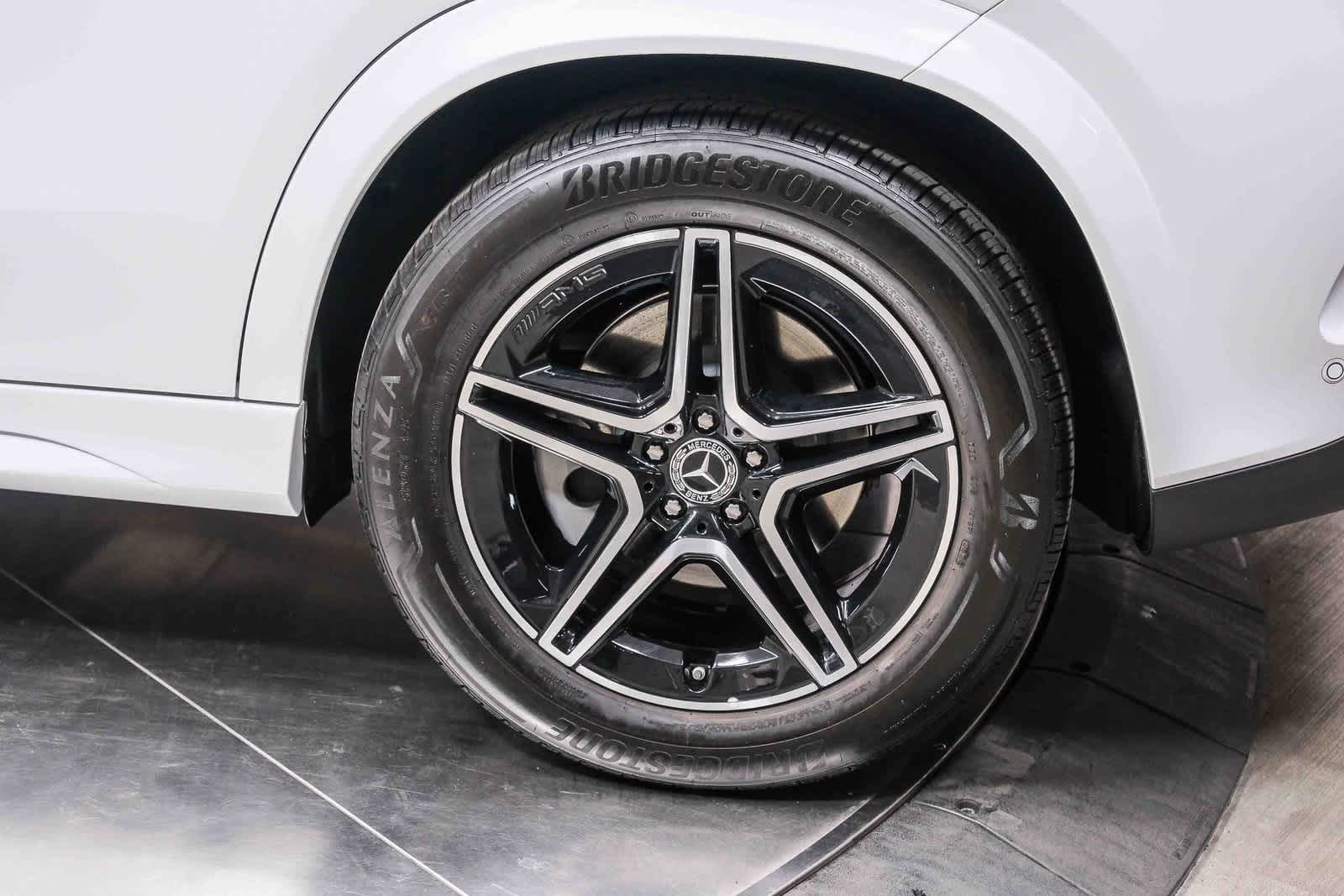 Thumbnail: 2025 Mercedes-Benz GLE - 8