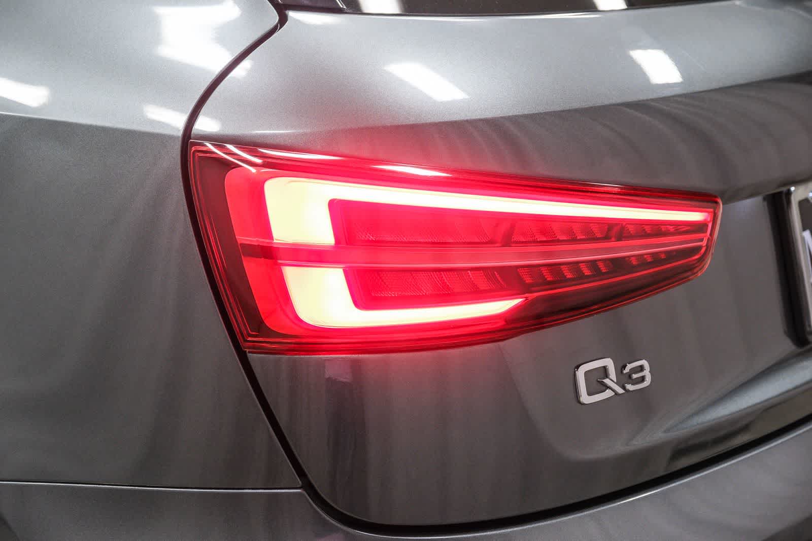 Thumbnail: 2018 Audi Q3 - 8