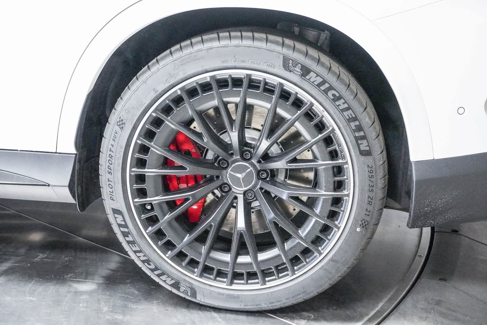 Thumbnail: 2025 Mercedes-Benz GL-Class - 11