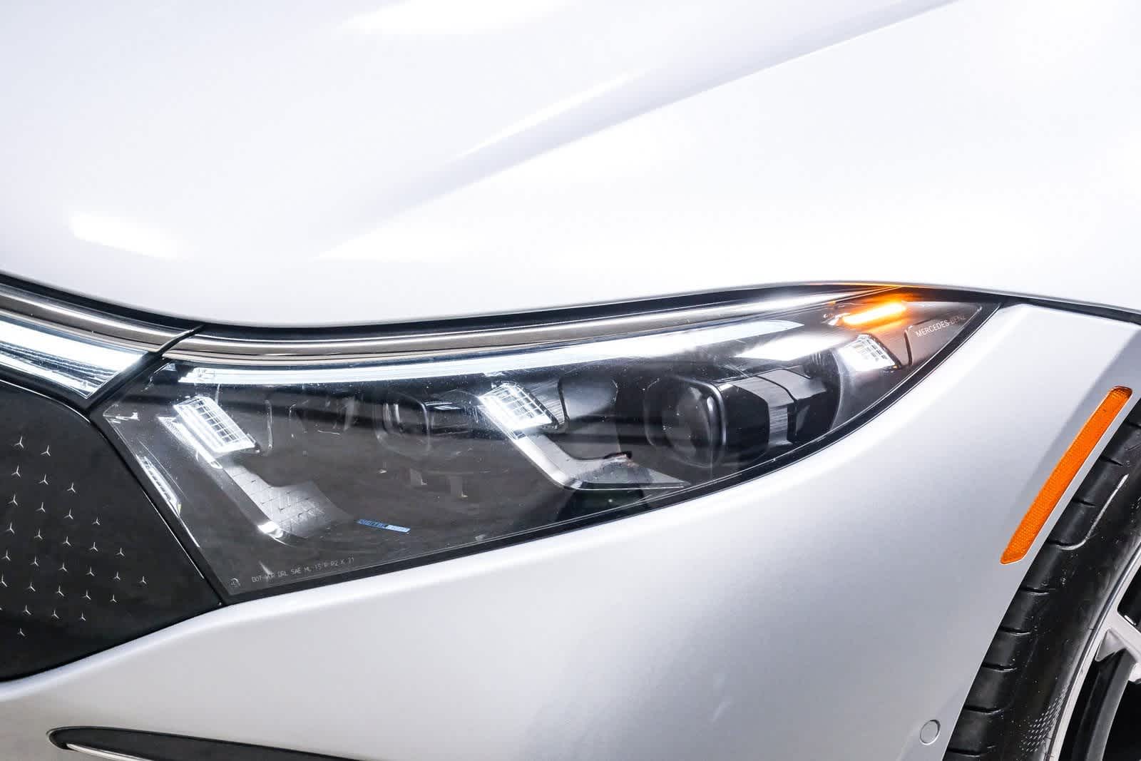 Thumbnail: 2022 Mercedes-Benz EQS - 11