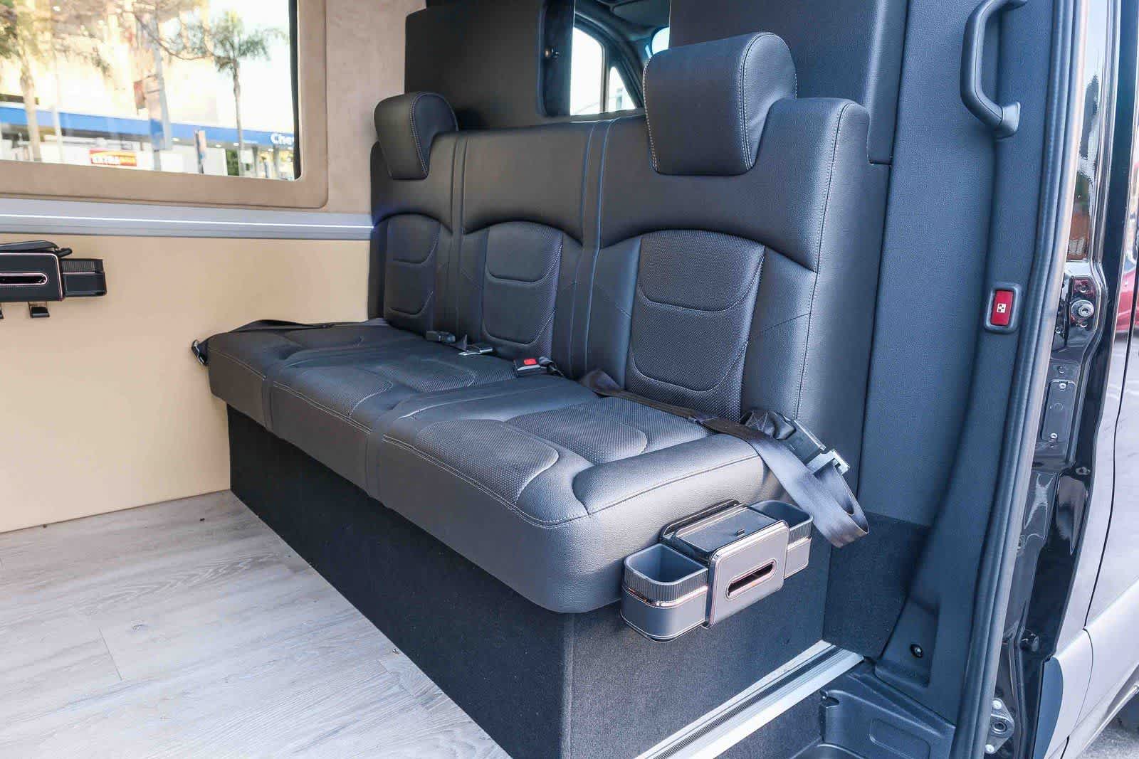 Thumbnail: 2024 Mercedes-Benz Sprinter - 34