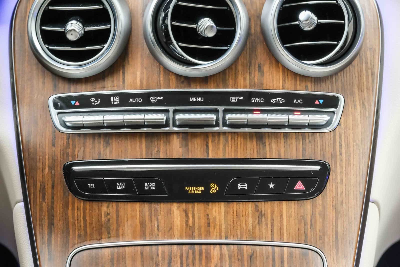 Thumbnail: 2022 Mercedes-Benz GLC - 15