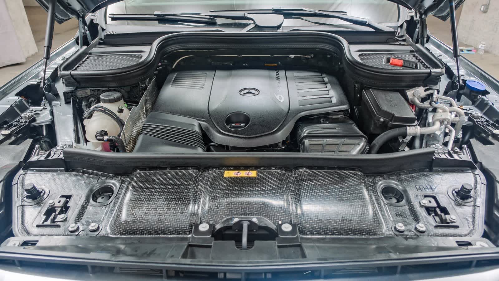 Thumbnail: 2025 Mercedes-Benz GLS - 27