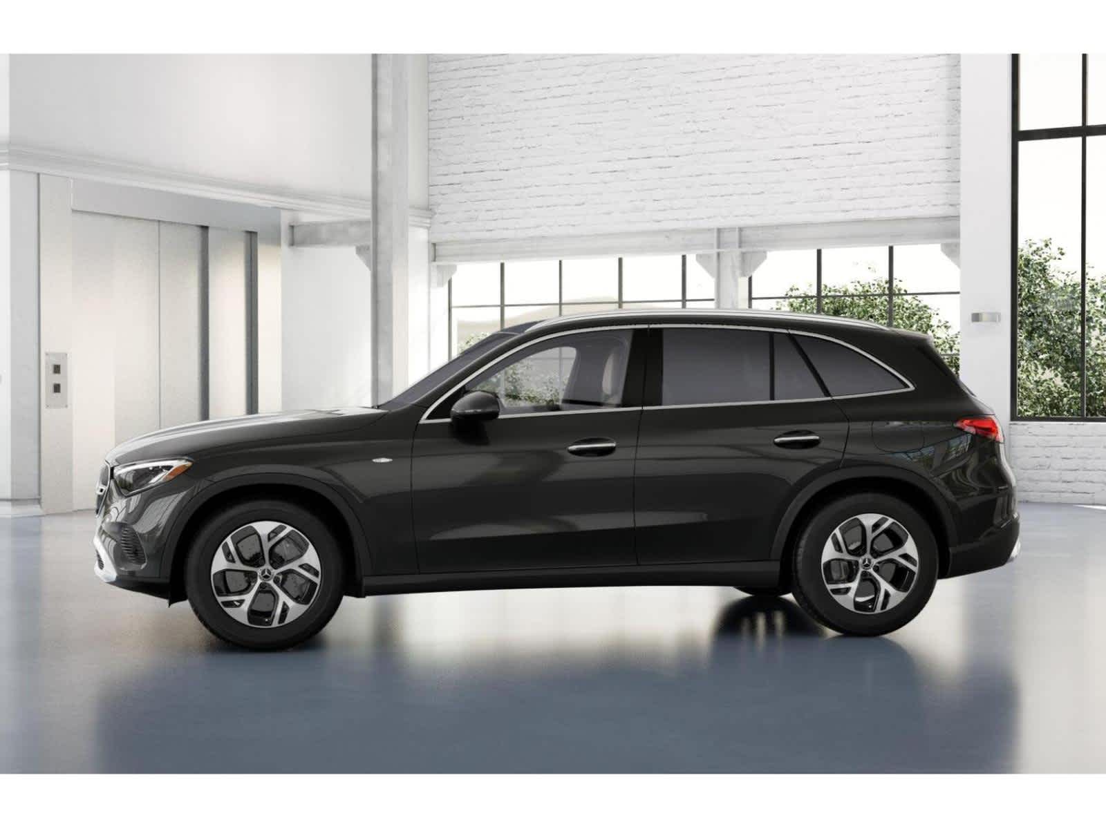 Thumbnail: 2025 Mercedes-Benz GLC - 33