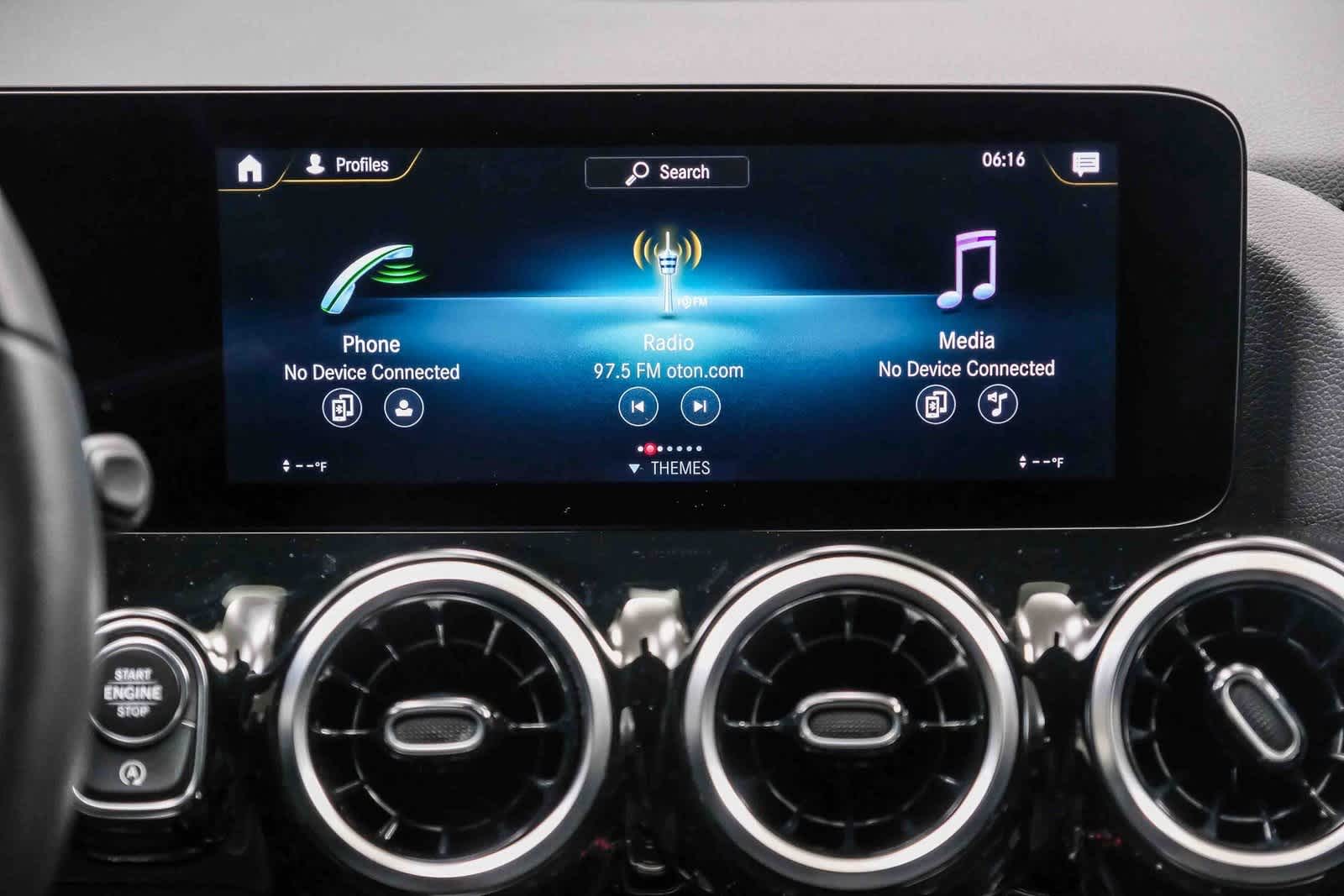 Thumbnail: 2023 Mercedes-Benz GLA - 16