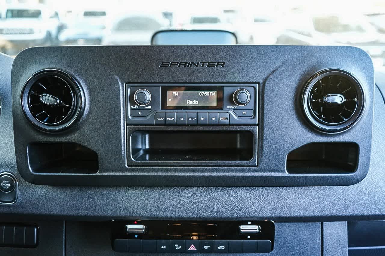 Thumbnail: 2026 Mercedes-Benz Sprinter - 14