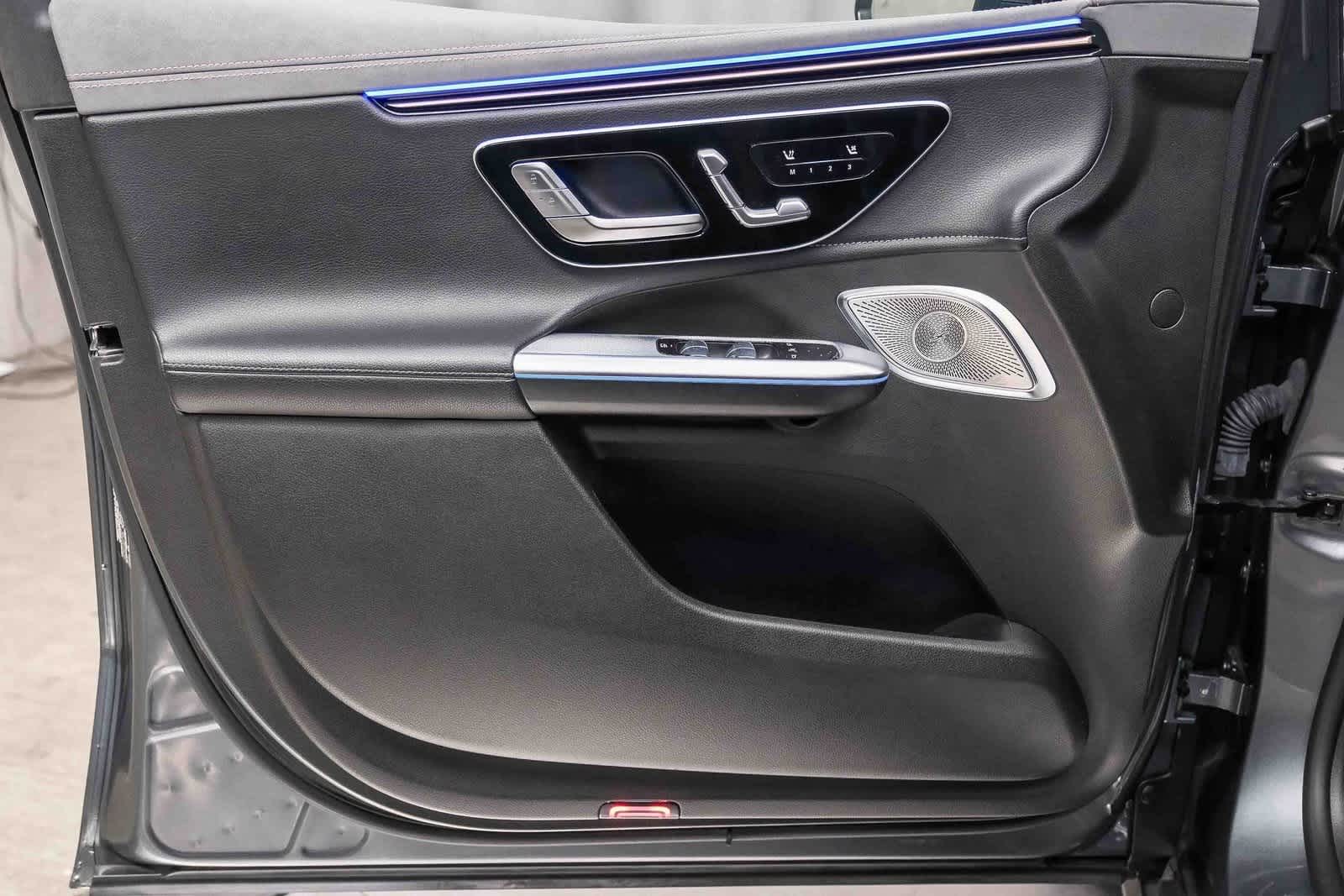 Thumbnail: 2023 Mercedes-Benz EQE - 21