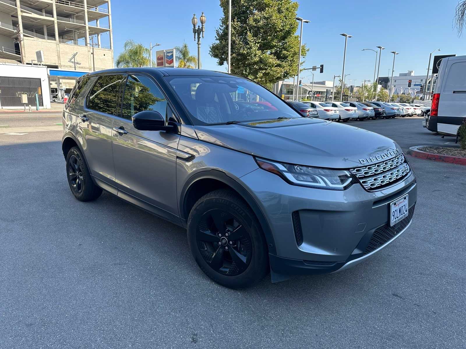 Thumbnail: 2021 Land Rover Discovery Sport - 5
