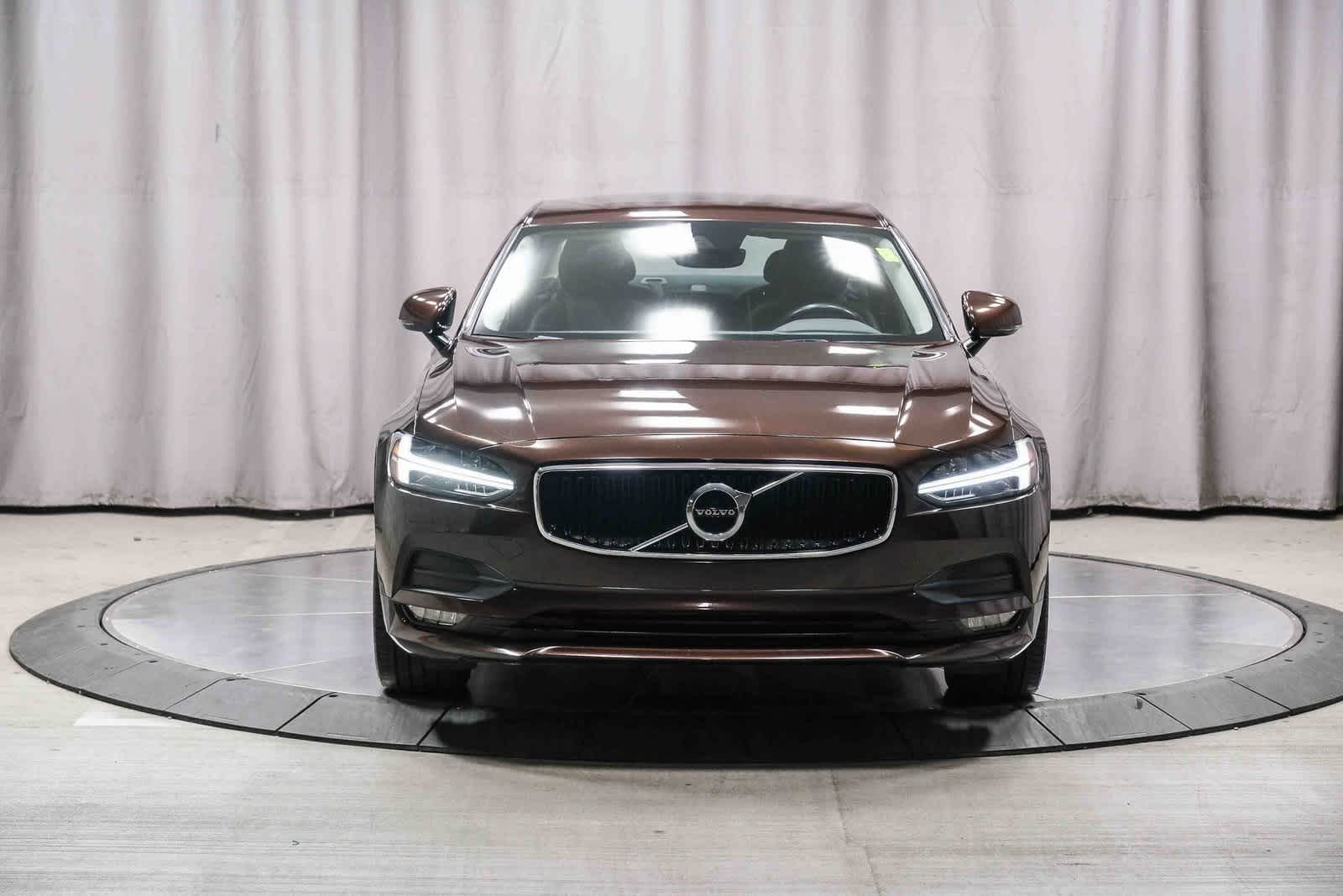 Thumbnail: 2018 Volvo S90 - 6