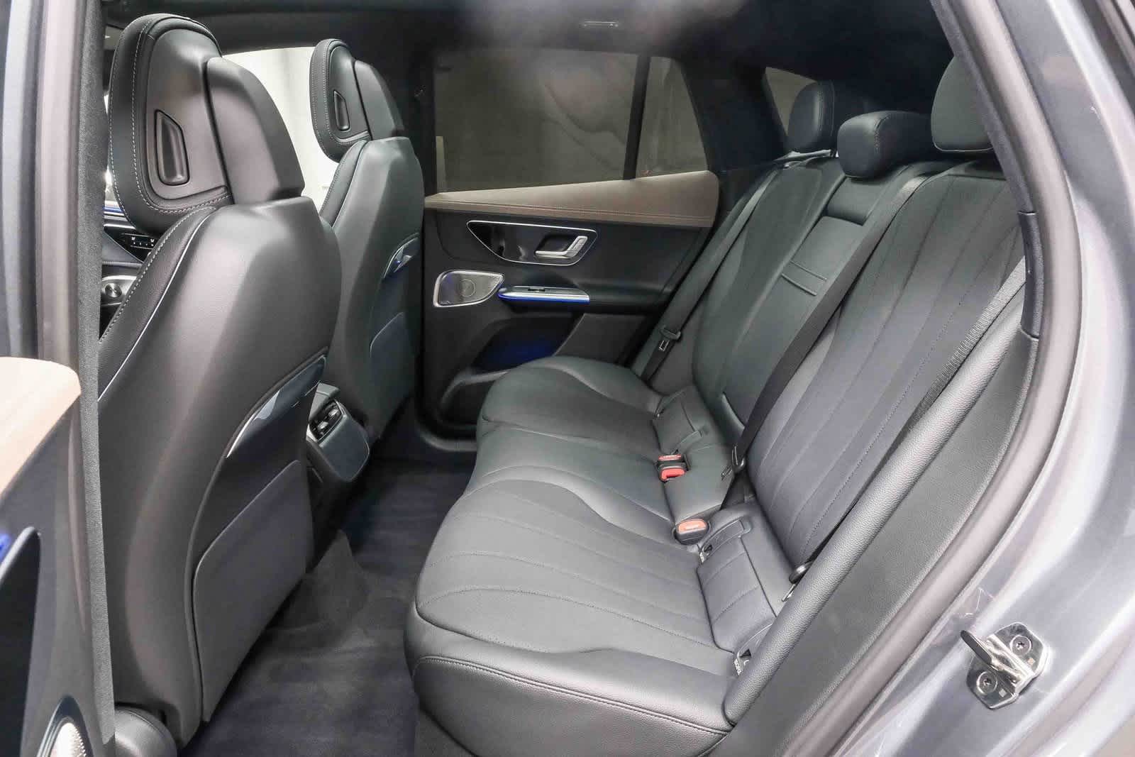 Thumbnail: 2025 Mercedes-Benz EQE - 17