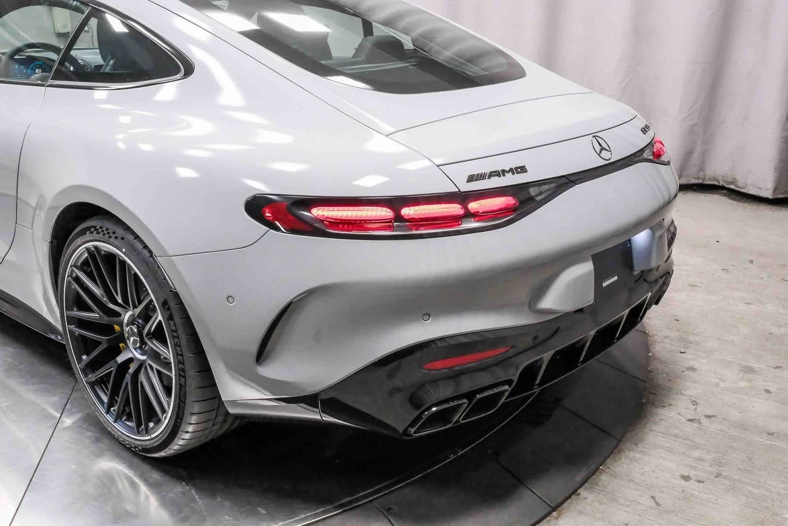 Thumbnail: 2026 Mercedes-Benz AMG GT - 8