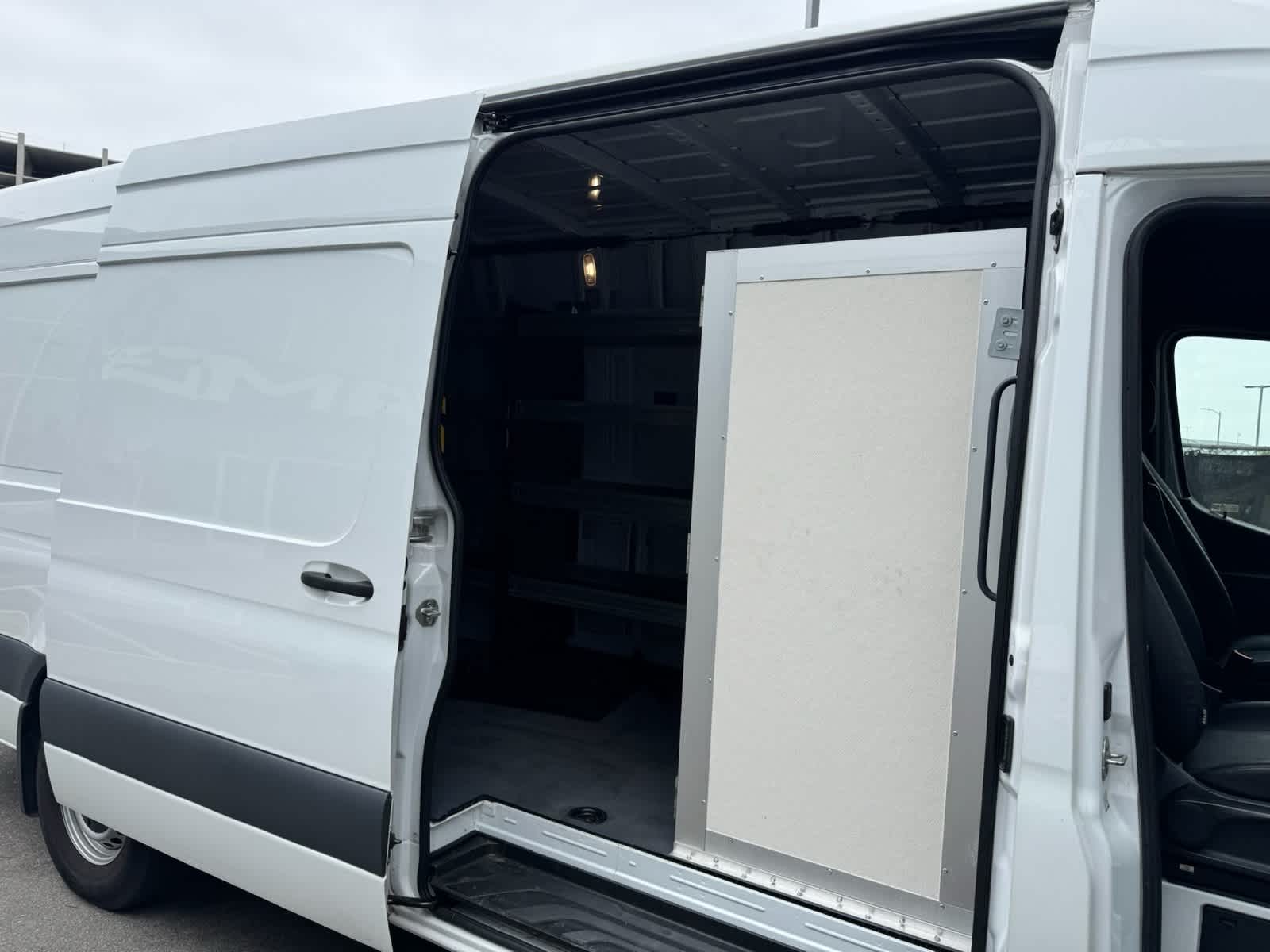 Thumbnail: 2022 Mercedes-Benz Sprinter - 7