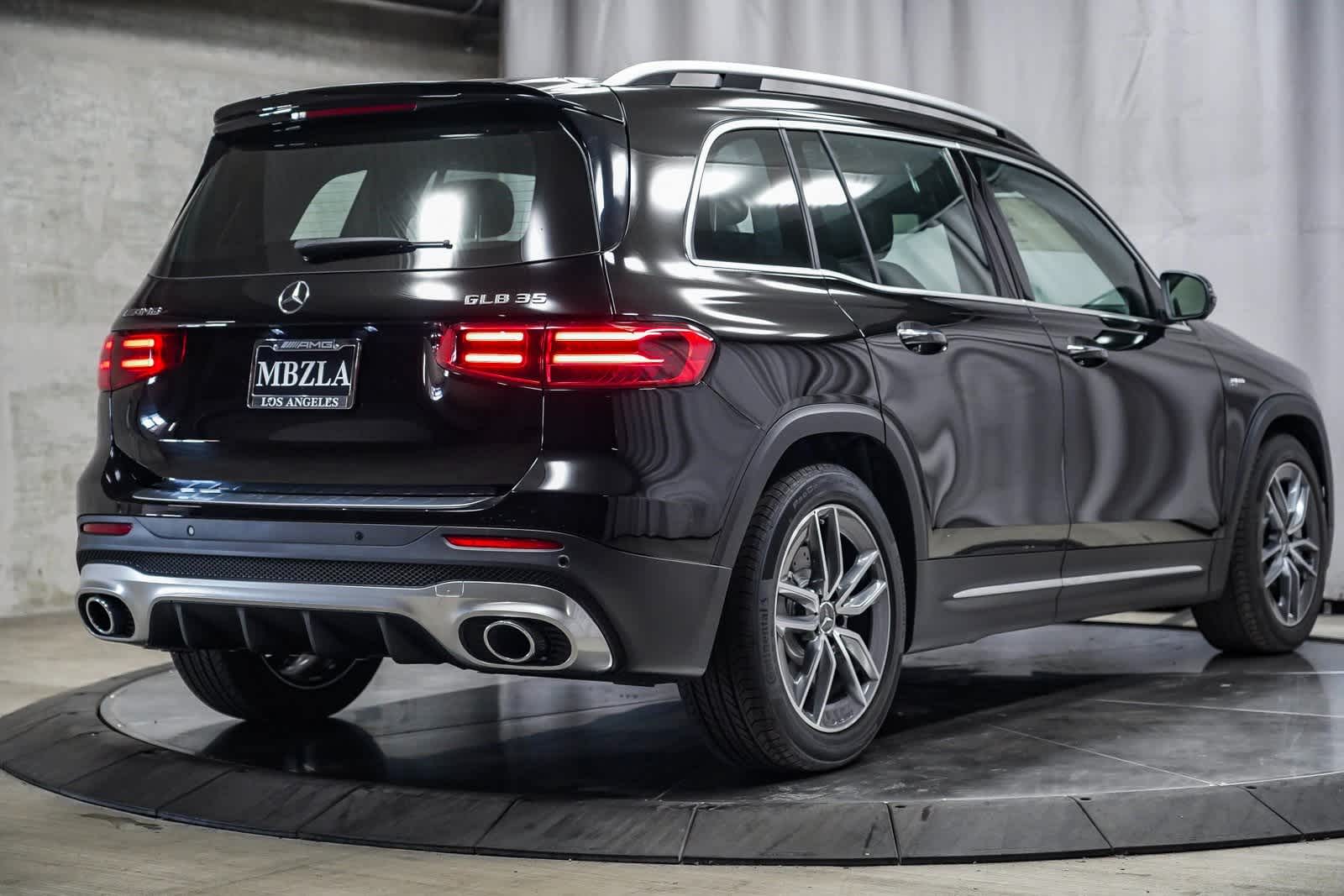 Thumbnail: 2025 Mercedes-Benz GLB - 6