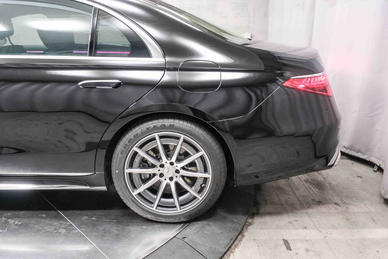 Thumbnail: 2026 Mercedes-Benz S-Class - 8