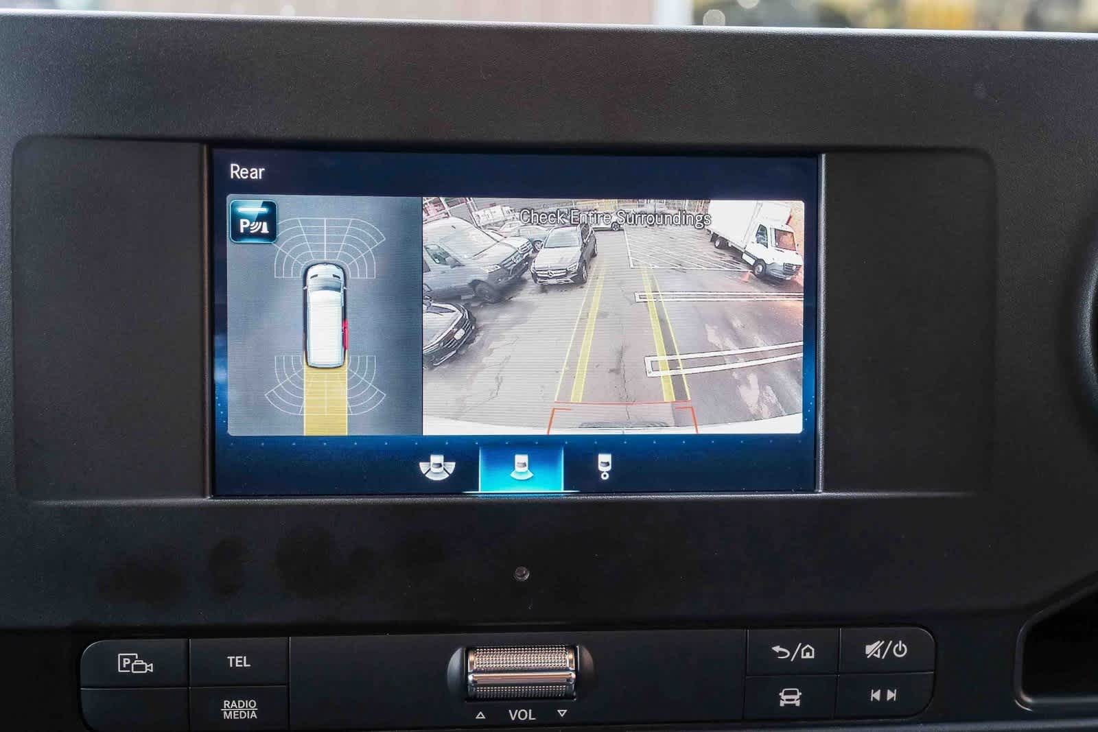 Thumbnail: 2024 Mercedes-Benz Sprinter - 27