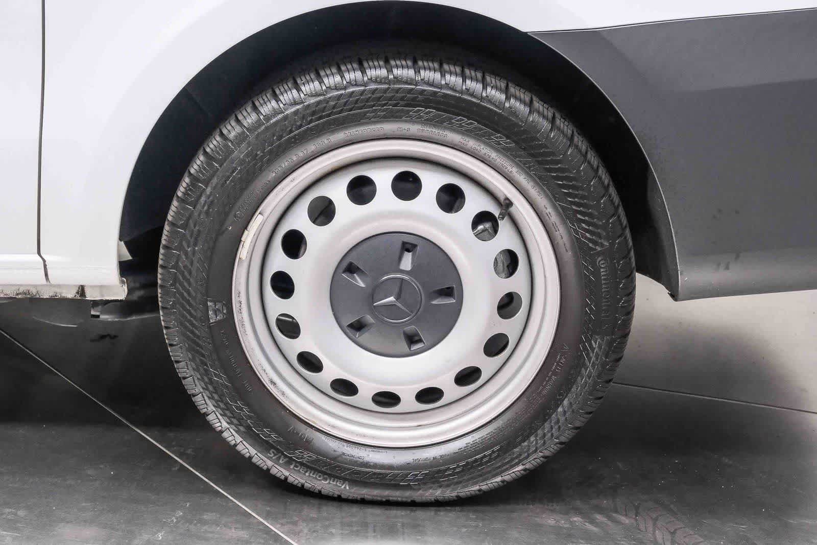 Thumbnail: 2023 Mercedes-Benz Metris - 9