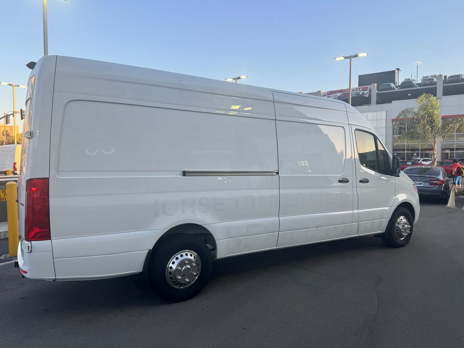 Thumbnail: 2022 Mercedes-Benz Sprinter - 5
