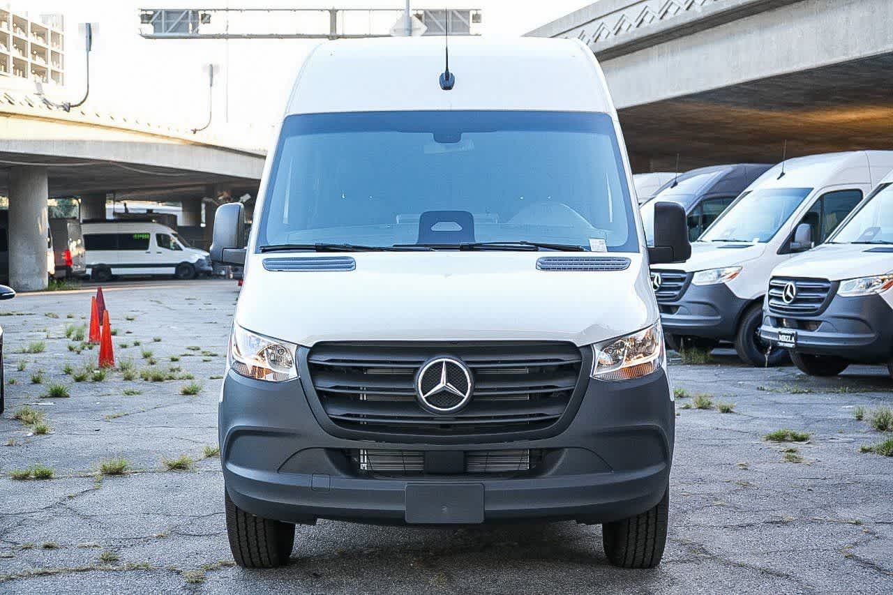 Thumbnail: 2026 Mercedes-Benz Sprinter - 2