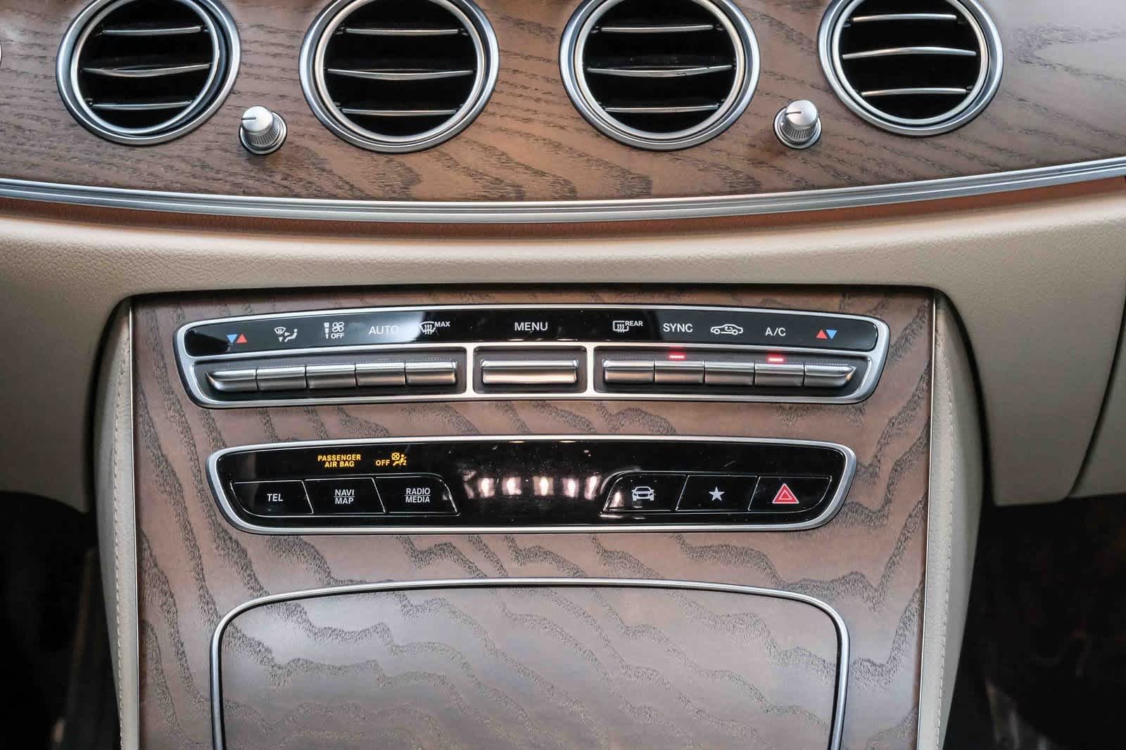 Thumbnail: 2022 Mercedes-Benz E-Class - 16