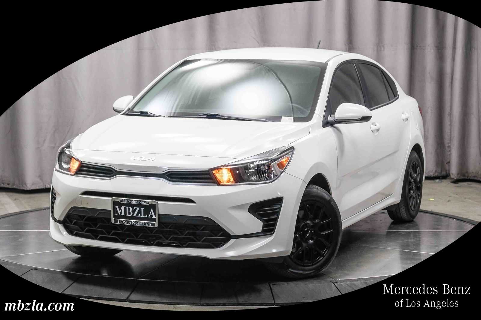 Thumbnail: 2023 Kia Rio - 1