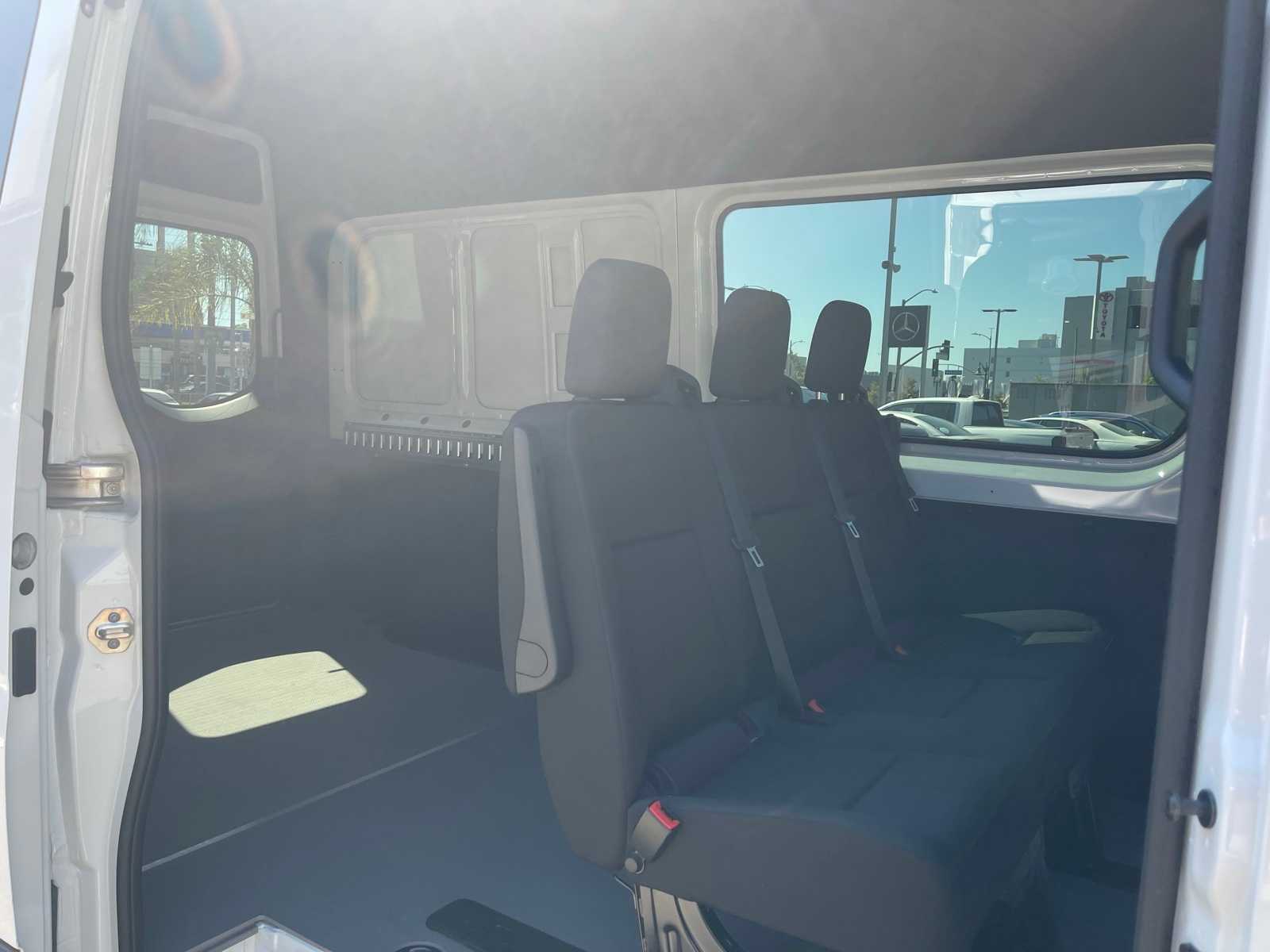 Thumbnail: 2023 Mercedes-Benz Sprinter - 4