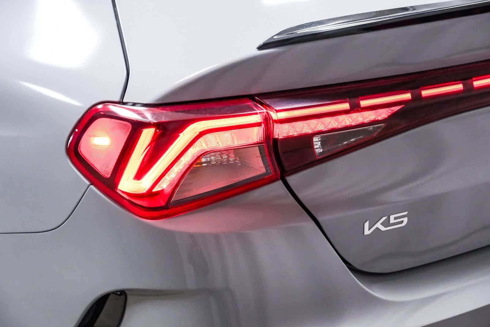 Thumbnail: 2023 Kia K5 - 7