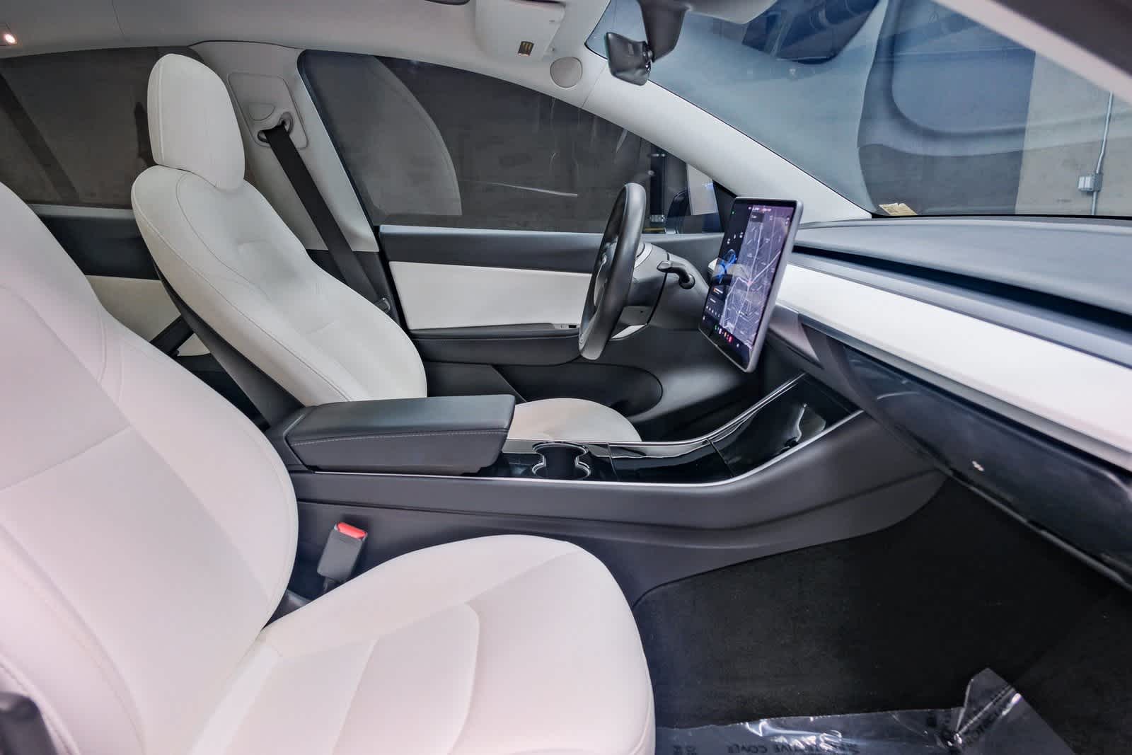 Thumbnail: 2021 Tesla Model Y - 15