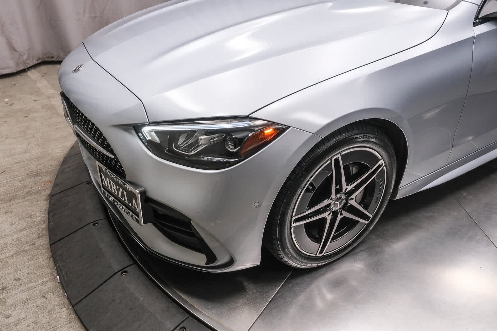 Thumbnail: 2023 Mercedes-Benz C-Class - 12