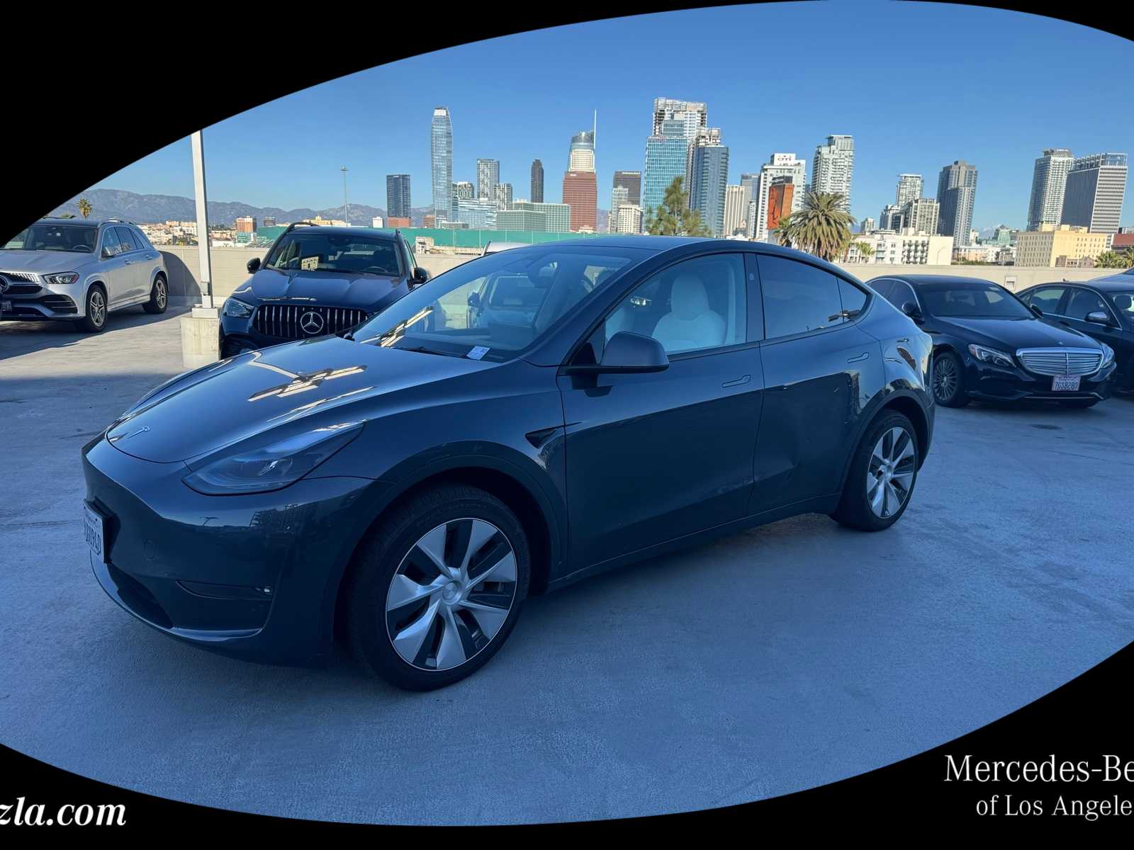 Thumbnail: 2023 Tesla Model Y - 1