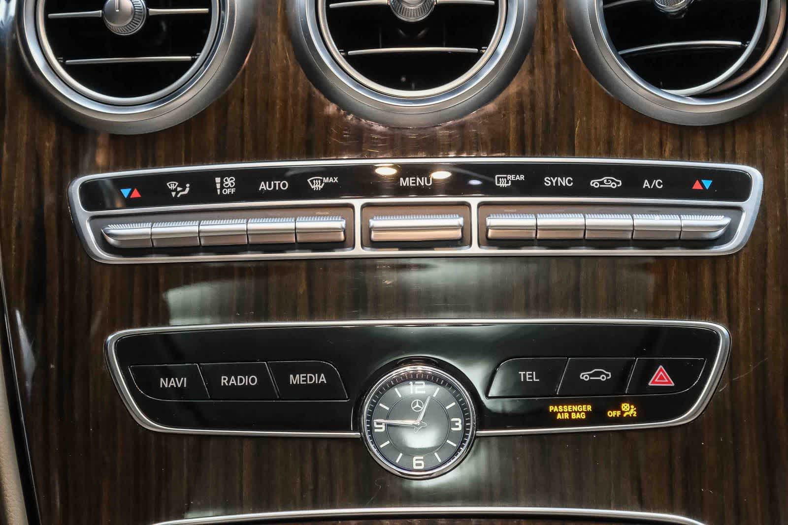 Thumbnail: 2019 Mercedes-Benz C-Class - 17