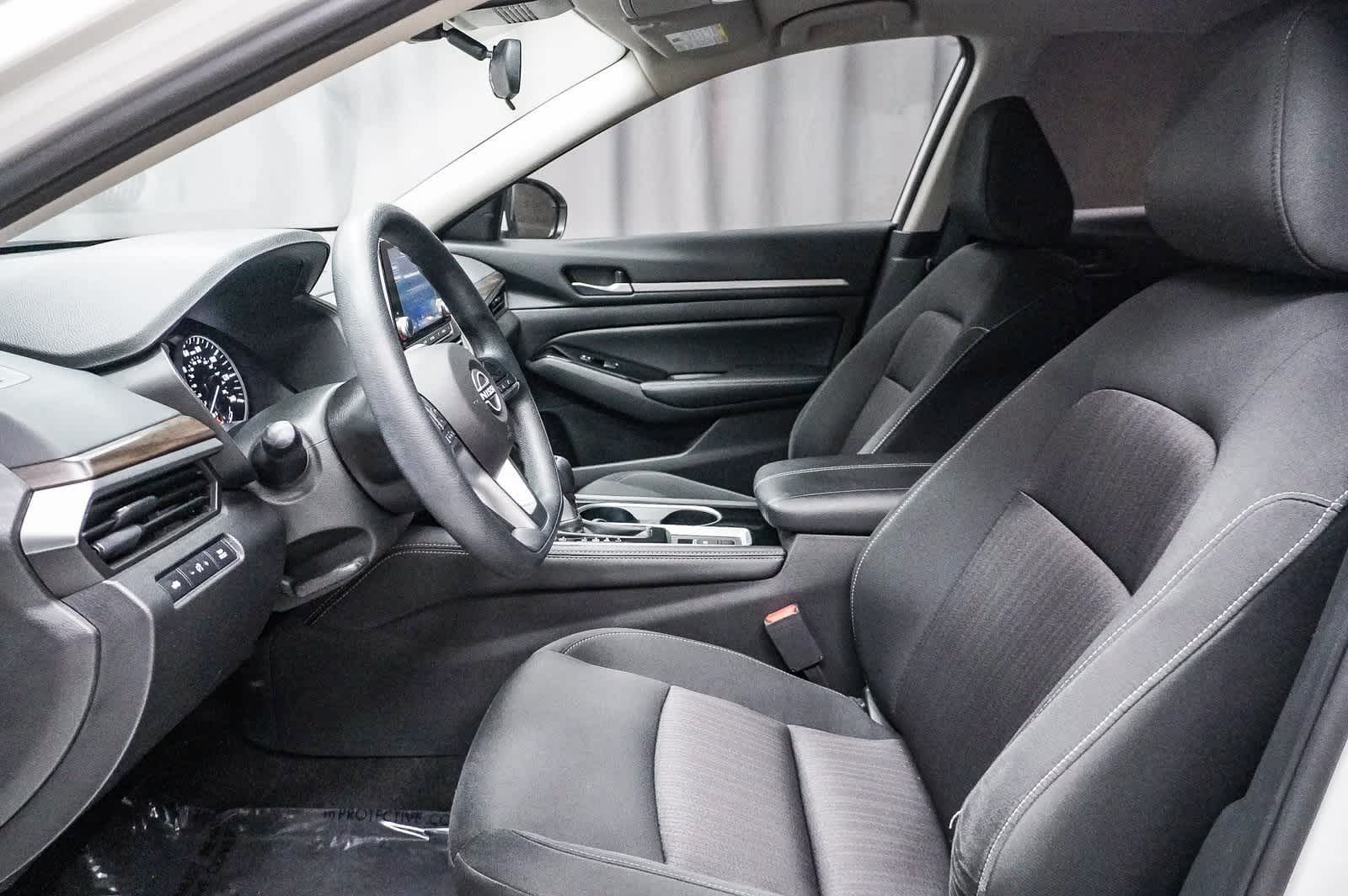 2023 Nissan Altima SV 19