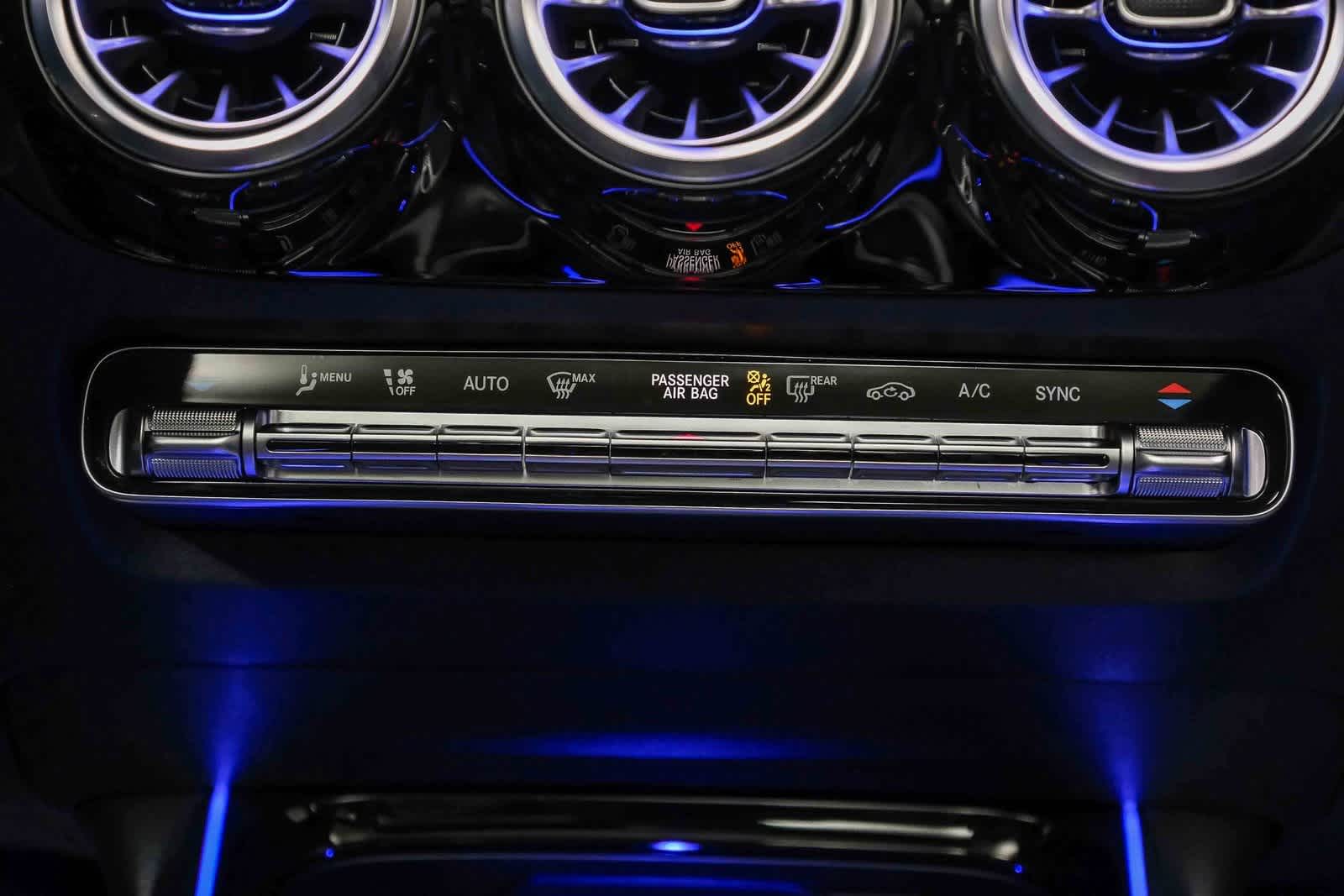 Thumbnail: 2025 Mercedes-Benz GLA - 15