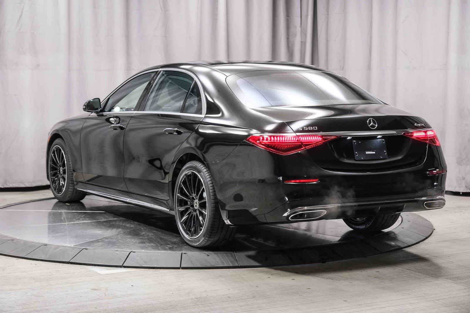 Thumbnail: 2026 Mercedes-Benz S-Class - 2