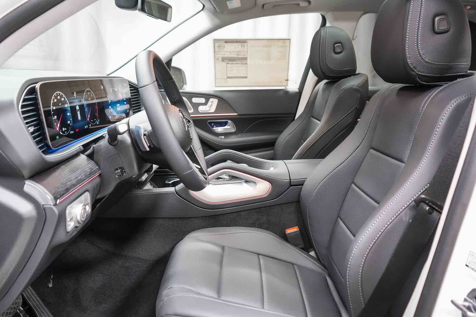 Thumbnail: 2026 Mercedes-Benz GLE - 17