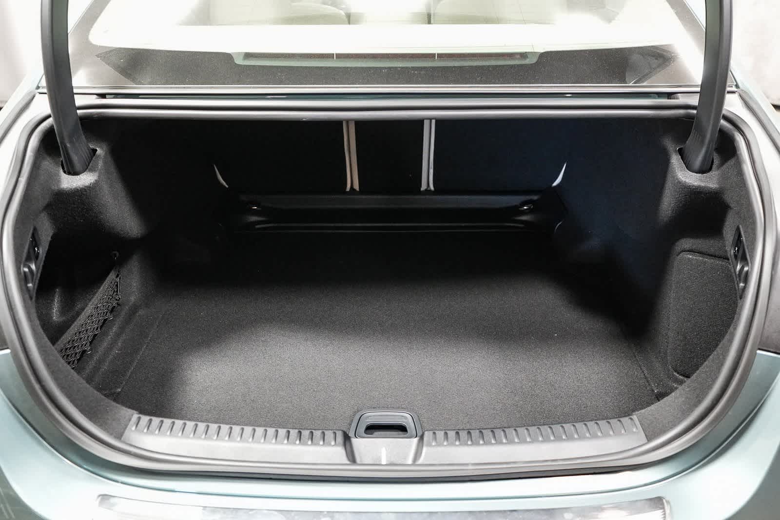 Thumbnail: 2026 Mercedes-Benz E-Class - 25