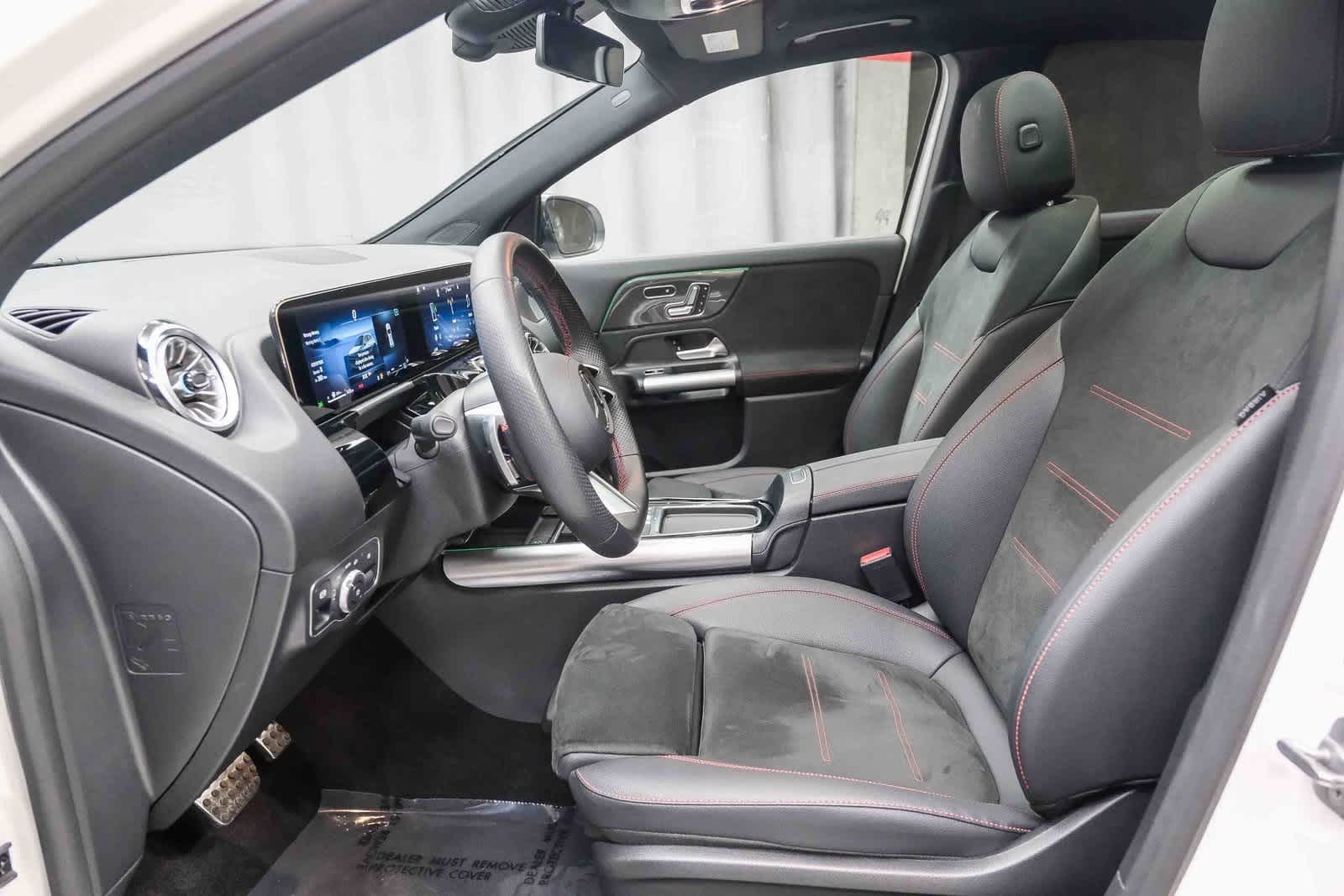 Thumbnail: 2025 Mercedes-Benz GLA - 20